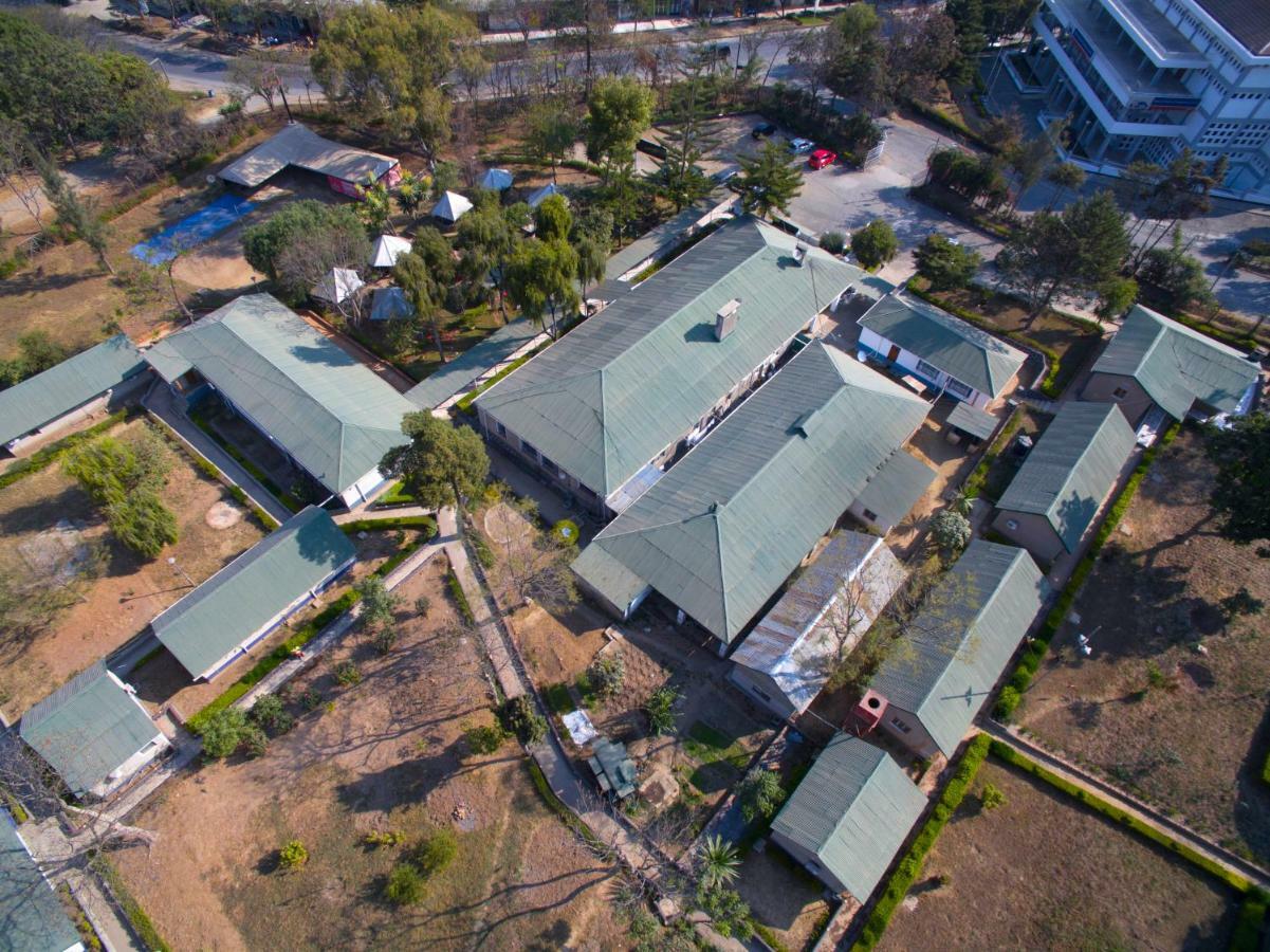 Mbeya Hotel Экстерьер фото